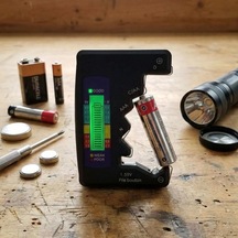Evrensel Dijital Pil Test Cihazı Aa, Aaa, C, D, N, 9v Ve Düğme Pil Uyumlu Mini Pil Kapasite & Seviye Ölçer