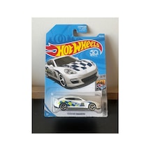 Hot Wheels Porsche Panamera Police Beyaz