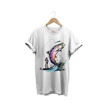 Balık Avı Baskılı Fishing Olta İle Balık Tutmak Turna Levrek Balığı Regular Fit %100 Pamuk Tişört Beyaz