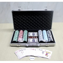 Metal Çantalı 300 Chip Ve 2 Adet İskambil Kağitına Sahip Poker Oyunu Alk3549