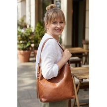 Glemix Shine Taba Yan Metal Detaylı Kırışık Desen Shopper Omuz Çantası Taba Kırışık Desen