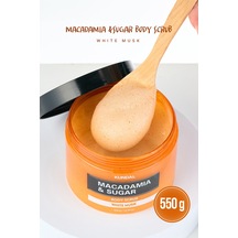 Kundal Macadamia & Sugar White Musk Body Scrub 550 G