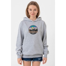And So The Adventure Begins Grimelanj Kadın 3ip Kapşonlu Sweatshirt 001
