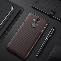 Huawei Mate 20 Lite Kılıf Karbon Desenli Esnek Yüksek Kaliteli Meteryalden Üretilmiş Silikon Kapak Ryc/negro Kahverengi