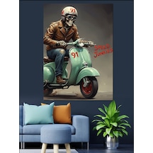 Ahşap Tablo Kasklı Scooter Süren Adam