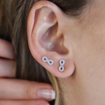 Zirkon Taşlı Sonsuzluk Gümüş Küpe Gümüş