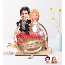 Kişiye Özel Yılın En Mükemmel Çifti Karikatürlü 3D Ahşap Biblo Pl N11.2198