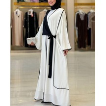 Önden Bağlama Detaylı Medine İpeği Abaya Siyah