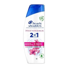& Shoulders İpeksi Yumuşaklık 2&apos Si 1 Arada Kepeğe Karşı Etkili Şampuan 300ml