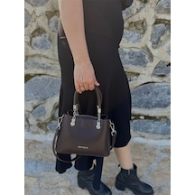 Just Polo Şık Tasarım Çapraz Askılı Günlük Kullanıma Uygun Şık Ve Lüks Tasarım Mini El & Omuz Çantası 25x15 Cm Kahverengi