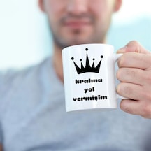 Kralına Yol Vermişim Tasarımlı Bardak 3123