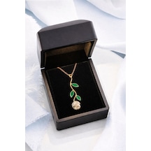 Çekirdekjewelry Beyaz Gül Detaylı Rose Gold Kolye Zarif Tasarım Hediye Işıklı Kutuda Kolye 925 Ayar Gümüş Pembe
