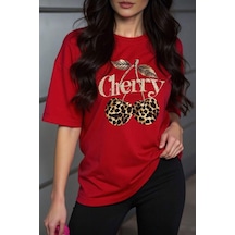 Gold Cherry Kadın Oversize Ön Baskılı Bisiklet Yaka Pamuklu T-shirt Rahat Kesim Kirmizi