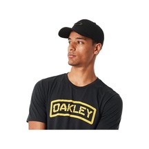 Oakley Tincan Cap Şapka 911545 Farklı Renklerde