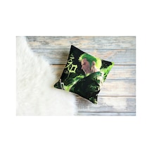 One Piece Zoro Sıyah Yesıl Desenli Kare Yastık Kılıfı Çok Renkli