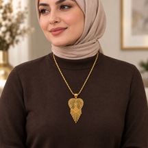 Gold Renk Kalp İçinde Çiçek Motifli Püsküllü Uzun Kadın Kolye 60+5 Cm Renkli