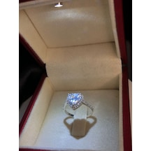 Vog Swarovski Taşlı Beyaz Renkli Kalpli 925 Ayar Gümüş Sevgiliye,eşe,anneye,arkadaşa Yüzük Gümüş