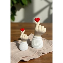 Korean Heart 2li Biblo Seti, Dekoratif Kalp Tutan El Sevimli Hediyelik, 9cm-14cm