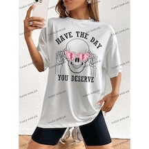 Tarzsokak Unisex Bay Kadın Kafatası Ve Slogan Baskılı Düşük Omuz Tişört Kod-1381 Beyaz