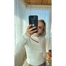 Beyaz Yaka Detaylı Basic Beyaz