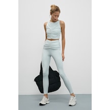 Gri