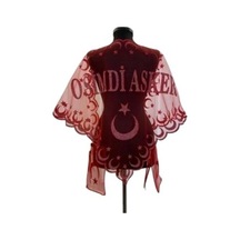 O Şimdi Asker Kadife Kırmızı