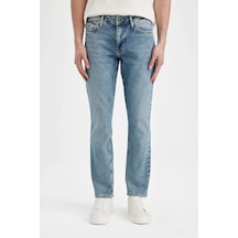 DeFacto Pedro Slim Fit Dar Kalıp Normal Bel Dar Paça Jean Pantolon C6174AX24SMNM29