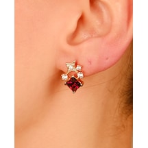 Lekka Design Kadın Takı Kararmaz Çelik Lüks Kırmızı Zirkon Taşlı Yıldızlı Küpe