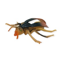 Böcek Figürleri - Gerçekçi Figür - Arısı 11 Cm Lisinya
