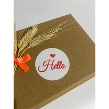 Hello Yazılı Kalpli Kırmızı Yazılı Yuvarlak Yapışkanlı Etiket 3x3 Cm 150 Adet