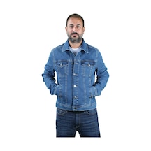 Mavi