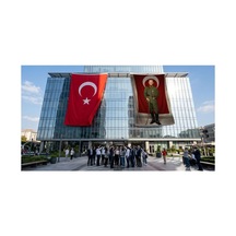 Elinde Bastonu İle Üniformalı Mustafa Kemal Atatürk Bayrak Ve Türk Bayrağı Premium Raşel Kumaş 2'li Set 10x15 Metre Ata62 Diğer