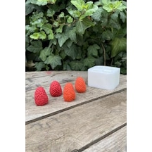 Çilek Dörtlü Mum Kalıbı Silikon 2,5 X 2,5 X 3 Cm Küçük Süsleme Kalıbı 1 Adet Diğer