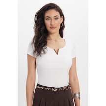 Tudors Kadın Slim Fit Dar Kesim Pamuklu V Yaka Kısa Kollu Ekru Bluz-50675