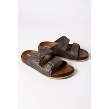 Wt 55201 Rahat Tabanlı Unisex Yazlık Günlük Hafif Tokalı Terlik Kahverengi