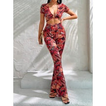 Leyla Sanat Sanata Yeni Bir Bakış Açısı Kadın Kısa Kollu Desenli Takım Desenli Leyla Sanat Sanata Yeni Bir Bakış Açısı Kadın Kısa Kollu Desenli Takım Desenli