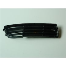 Audi A4 1994-1998 Tampon Izgarası Sissiz Sağ 8D0807346B