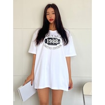 Beyaz Oversize Vintage Baskılı T-shirt - Oversize Baskılı Beyaz