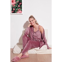 Lela Regular Fit Dantelli Yumuşak Dokulu Sabahlıklı Kadife Bayan Pijama Takımı 6095545 Pudra