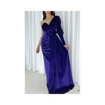 DefyModa Kadın Zarif Stil Kadife Kumaş Tek Omuz Kemerli Maxi Abiye Elbise Mor