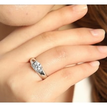Aşina Gümüş 6 Carat Tek Taş Taşlı Gümüş Yüzük 925 Ayar