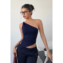 Kadın Siyah Tek Omuz Bluz Asimetrik Kesim Likralı Crop Şık Ve Modern Tasarım Lacivert Kadın Siyah Tek Omuz Bluz Asimetrik Kesim Likralı Crop Şık Ve Modern Tasarım Lacivert