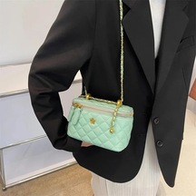 Kadın Kapitone Zincir Omuz Çantası Moda Kutu Şekli Retro Tarzı Crossbody Çanta Green Size Large Yeşil