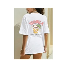 Tarzsokak Karikatür Ve Grafik Tasarım Oversize T-shirt Cartoon/letter Serisi Kod828 Beyaz