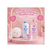 Johnson's Bebek Yağı 500 Ml + Pudra 200 G + Hafif Parfümlü Vazelin 100 Ml + Peluş Uyku Arkadaşı 4'lü