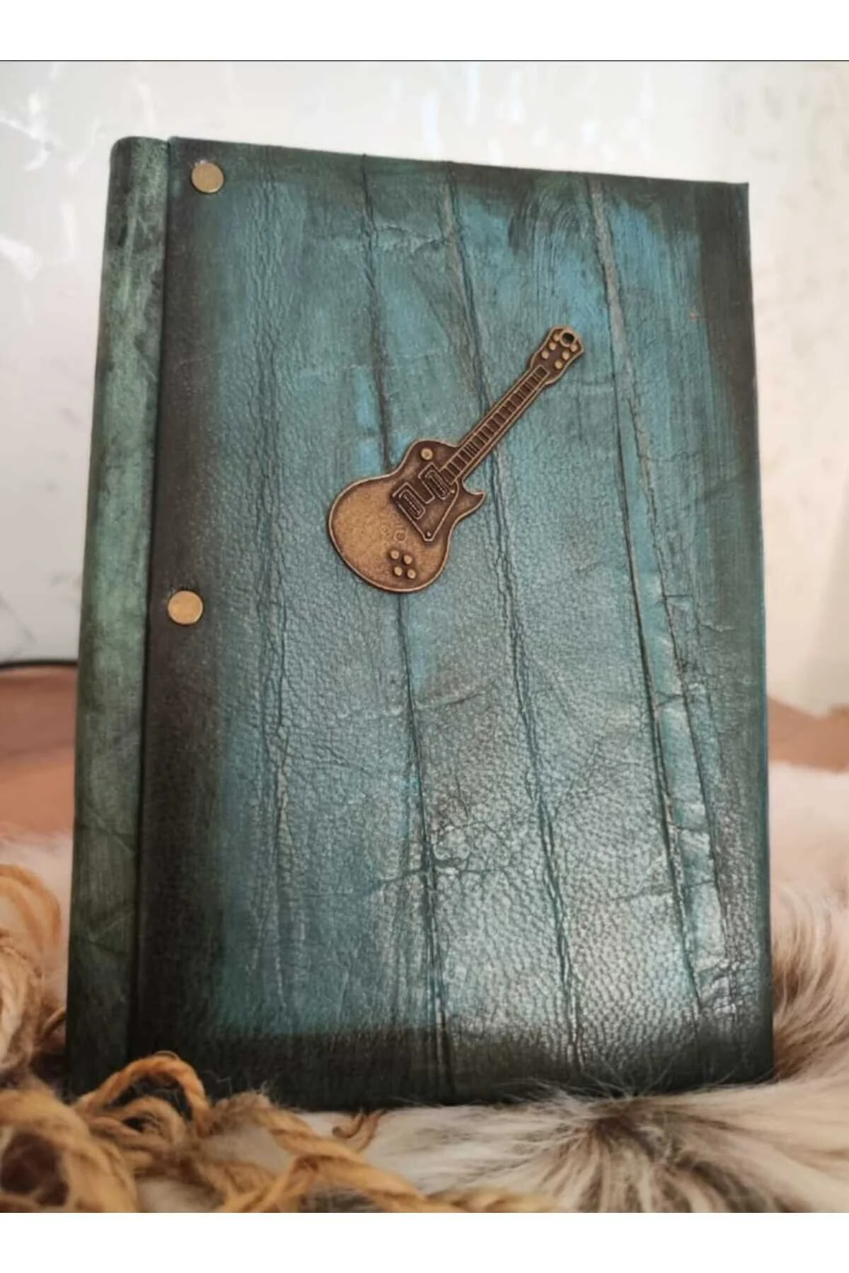 Bas Gitar Figürlü Hakiki Deri Doğaçlama Zamak Döküm Efektli El Yapımı Defter