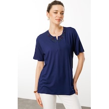 Kadın Açma Yaka Dantel Çiçek İşlemeli Penye T-shirt Lacivert Lacivert