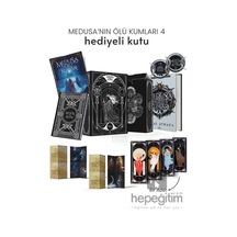 Medusa Nın Ölü Kumları 4 - Hediyeli Tekli Kutu