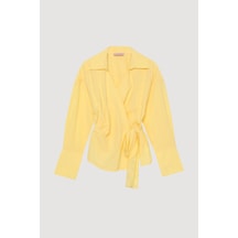 Quzu Bağlama Detaylı Kruvaze Sarı Kadın Bluz Blz00130 Sari