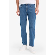 DeFacto Sergio Regular Fit Normal Kalıp Normal Bel Boru Paça Jean Pantolon A6948AX25AUNM28